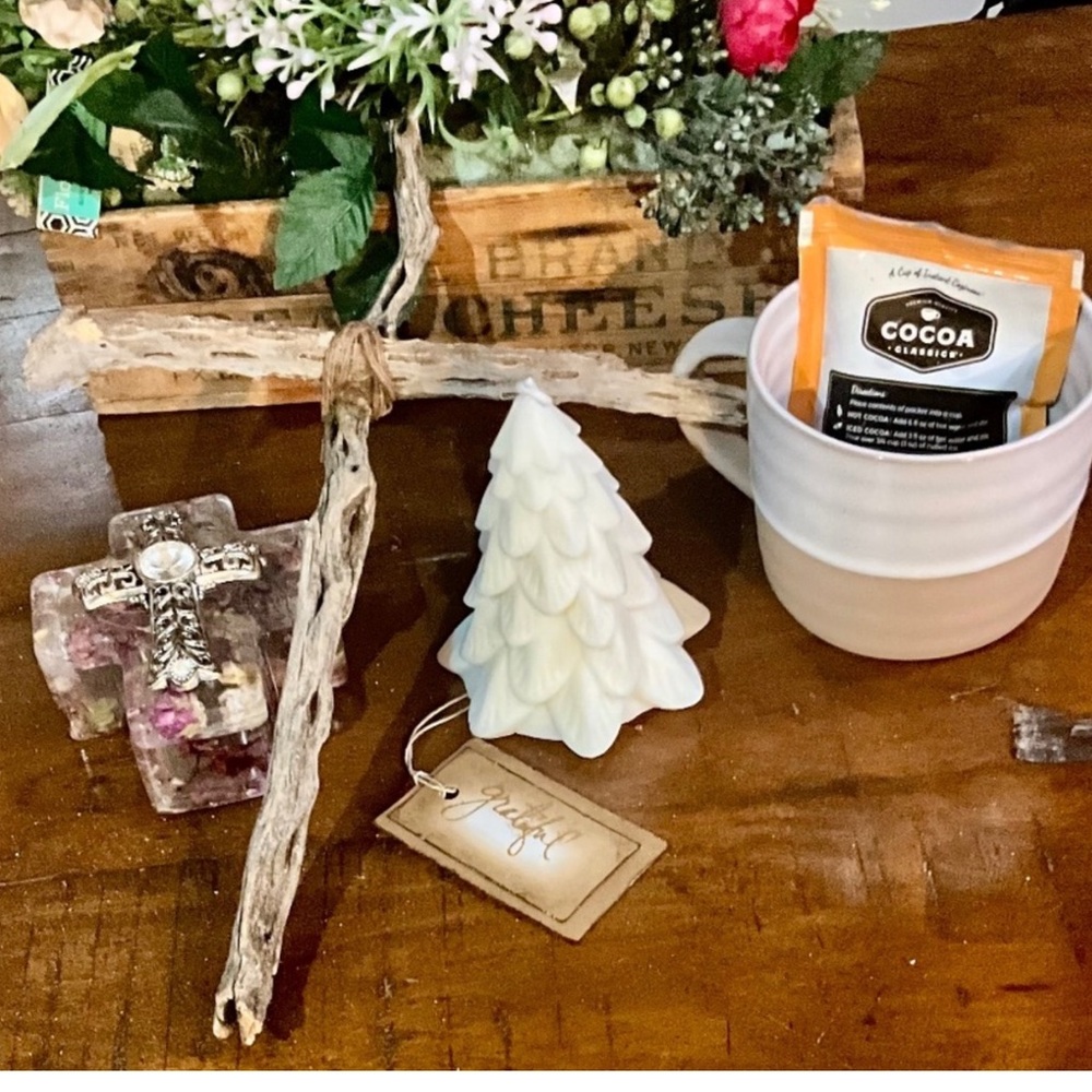 Old Rugged Cross Gift Box - Picture 14 of 14